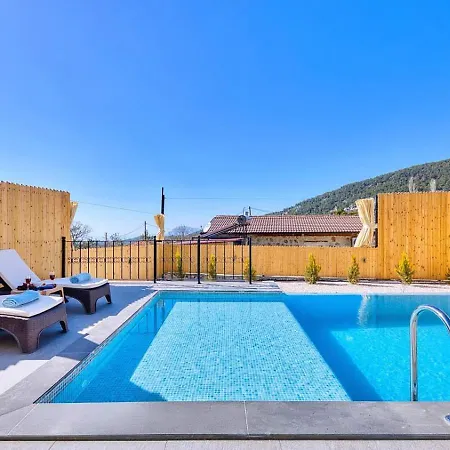 İslamlar 1 Bedroom Secluded With Private Pool Hot Tub Kalkan