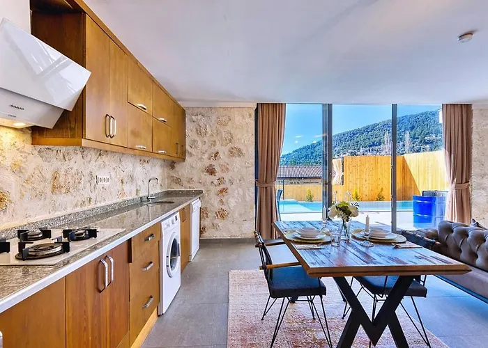 İslamlar 1 Bedroom Secluded With Private Pool Hot Tub Villa