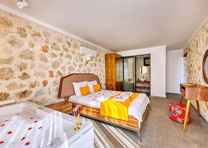 İslamlar 1 Bedroom Secluded With Private Pool Hot Tub Villa